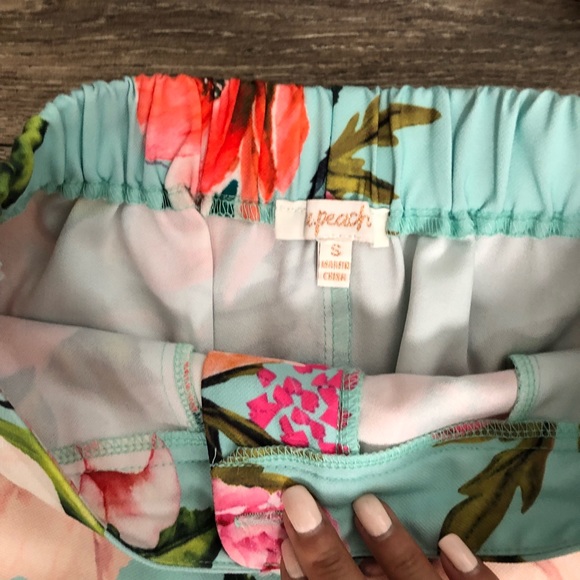 Floral Two Piece Pant Set - Picture 5 of 8